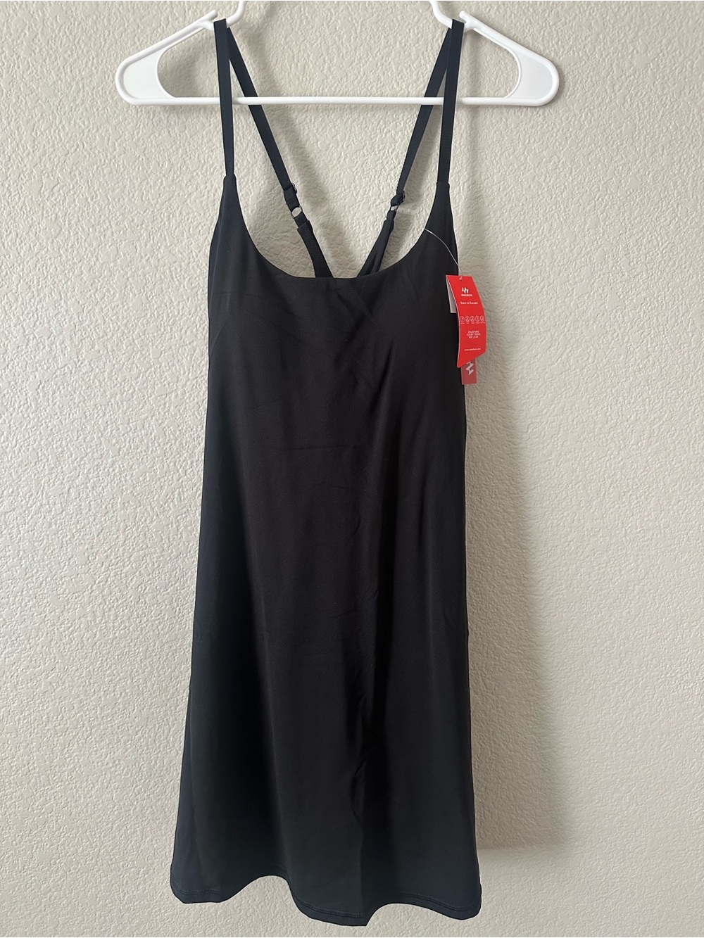 EWEDOOS SIZE MEDIUM BLACK ATHLETIC DRESS NWT